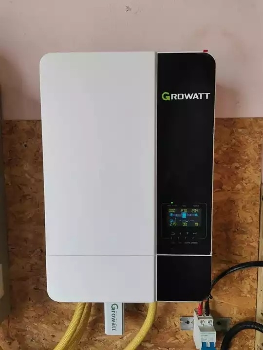 5000ES SPF 5000 ES PV Solar Hybrid Inverter Off Grid Monocrystalline Silicon 3500w 5000w